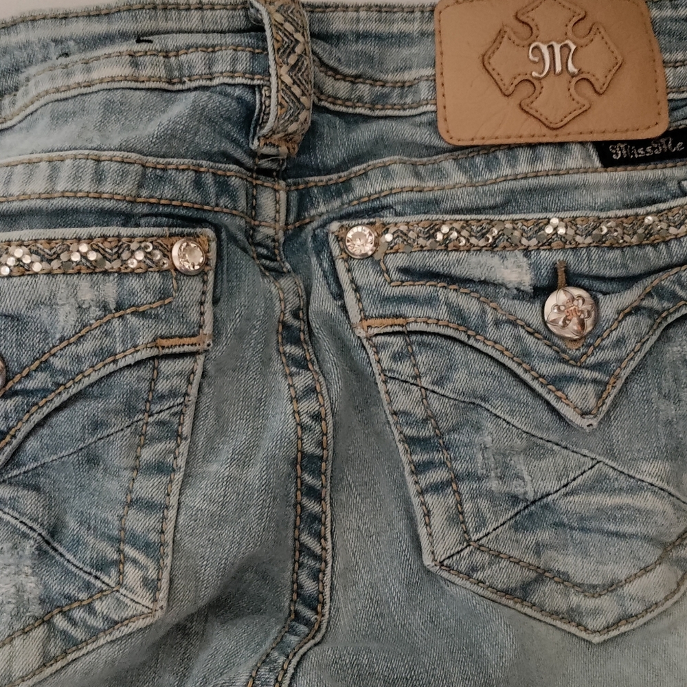 Jeans - Picture 2 of 2
